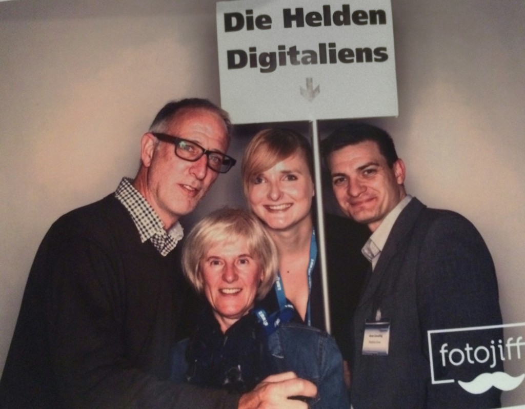 Auf der #party23 von iBusiness: Ulrike Meinhardt (unten ;-), Sonja und Matthias Greye (Greye Consulting) und  ich