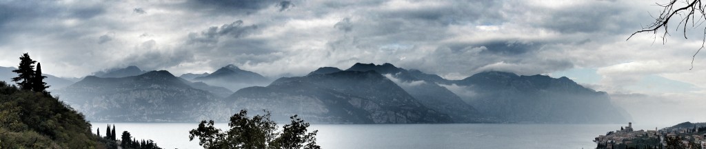 Blick auf das Gardasee-Westufer, ca. 15 Uhr