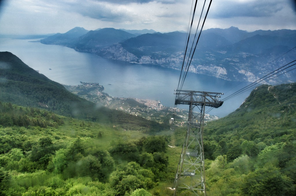 Blick auf Malcesine von der Seilbahn aus