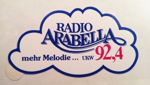 Waren Sie jemals besser informiert, haben Sie jemals mehr Musik gehört." Jingle aus den 1990ern