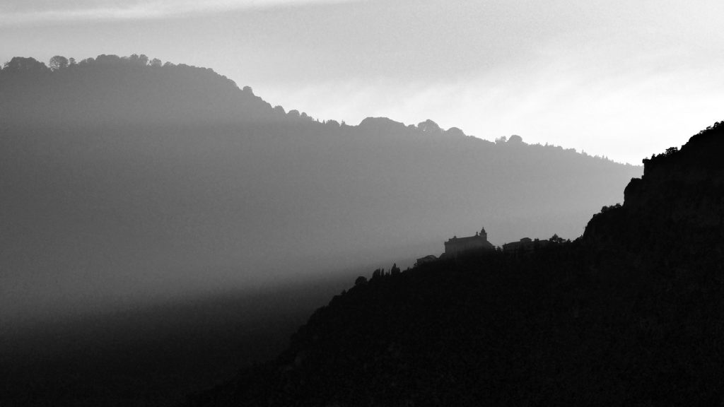 Von einem Ufer zum anderen fotografiert am Gardasee im Sonnenuntergang: ISO 200, 1/640, F9, 200mm